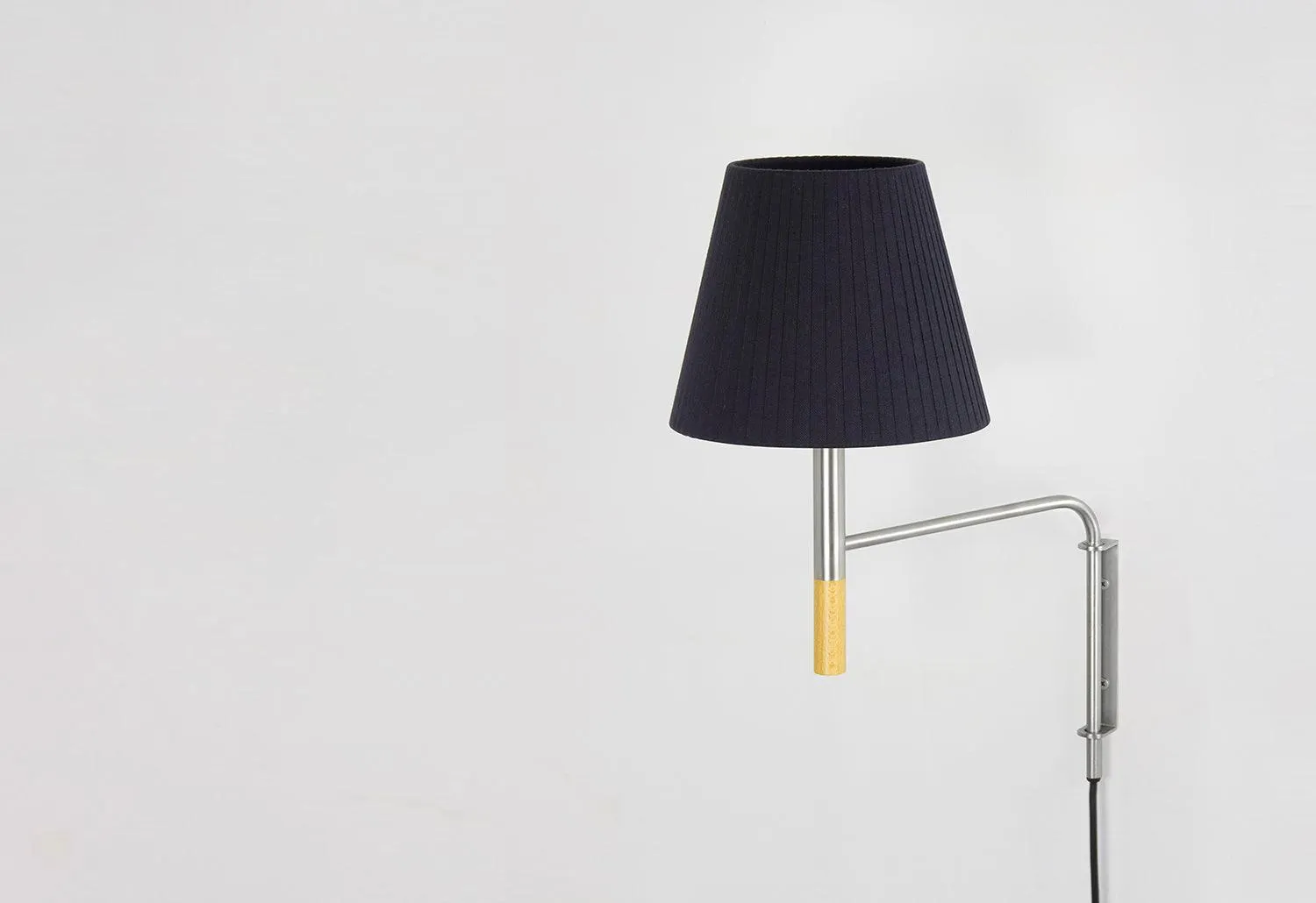 BC1 Wall Light