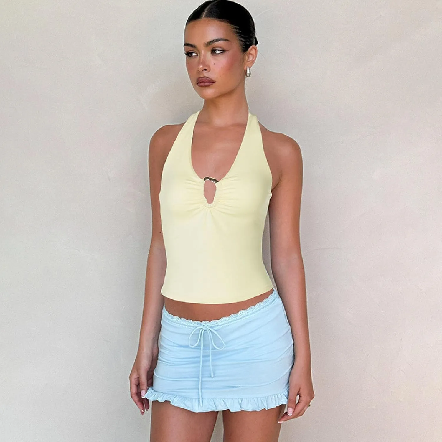Halterneck backless lace-up slim vest
